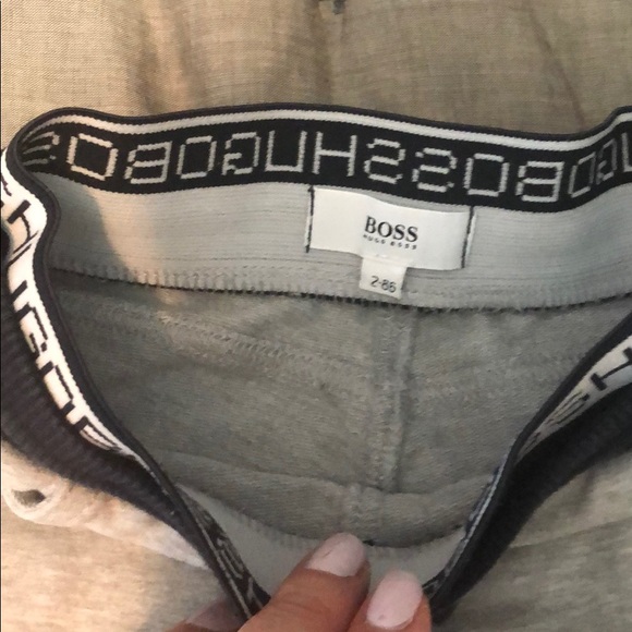 EUC - 2Y Boys Hugo Boss Cotton Shorts - Picture 3 of 6